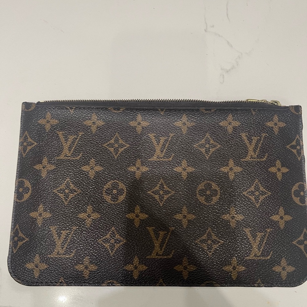 Louis Vuitton Monogram Clutch
